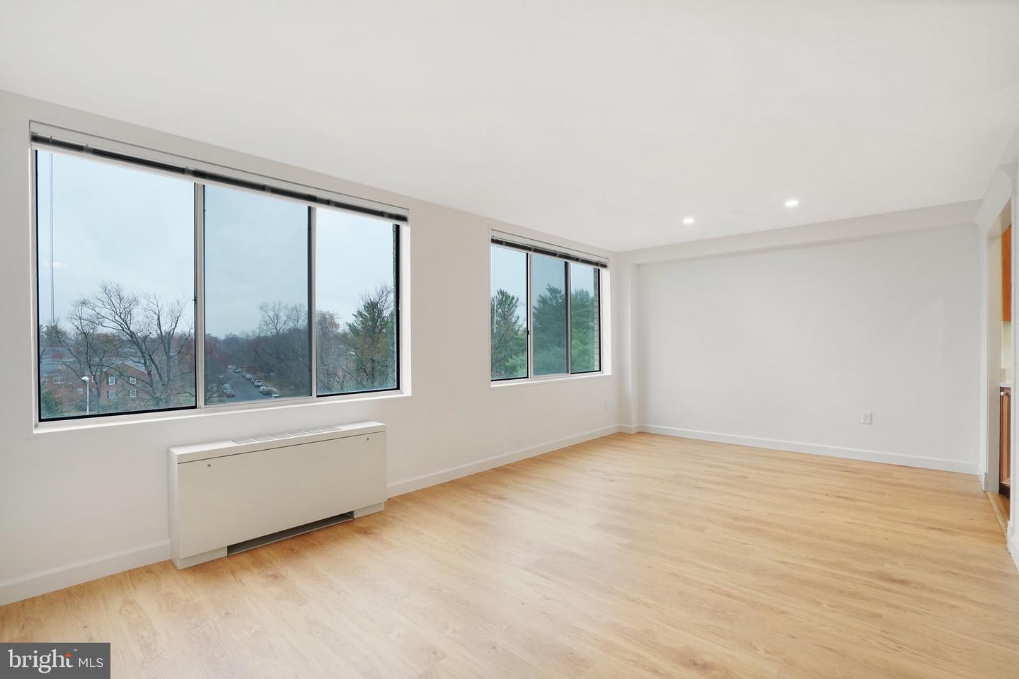 6621 WAKEFIELD DR #418, ALEXANDRIA, Virginia 22307, 1 Bedroom Bedrooms, ,1 BathroomBathrooms,Residential,For sale,6621 WAKEFIELD DR #418,VAFX2279550 MLS # VAFX2279550 6621 WAKEFIELD DR #418, ALEXANDRIA, Virginia 22307, 1 Bedroom Bedrooms, ,1 BathroomBathrooms,Residential,For sale,6621 WAKEFIELD DR #418,VAFX2279550 MLS # VAFX2279550