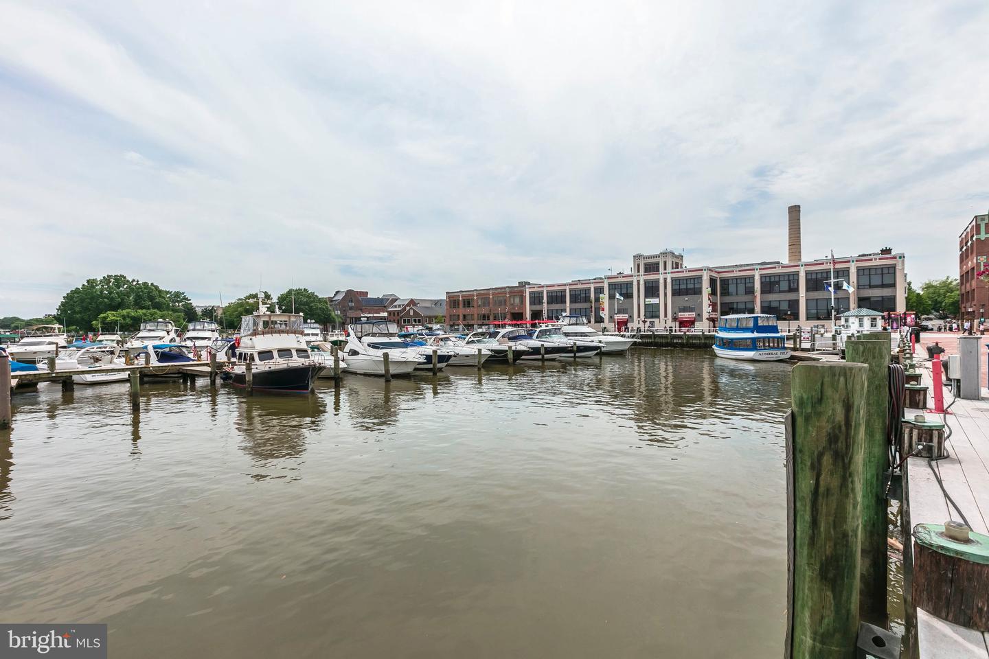 6621 WAKEFIELD DR #418, ALEXANDRIA, Virginia 22307, 1 Bedroom Bedrooms, ,1 BathroomBathrooms,Residential,For sale,6621 WAKEFIELD DR #418,VAFX2279550 MLS # VAFX2279550 6621 WAKEFIELD DR #418, ALEXANDRIA, Virginia 22307, 1 Bedroom Bedrooms, ,1 BathroomBathrooms,Residential,For sale,6621 WAKEFIELD DR #418,VAFX2279550 MLS # VAFX2279550