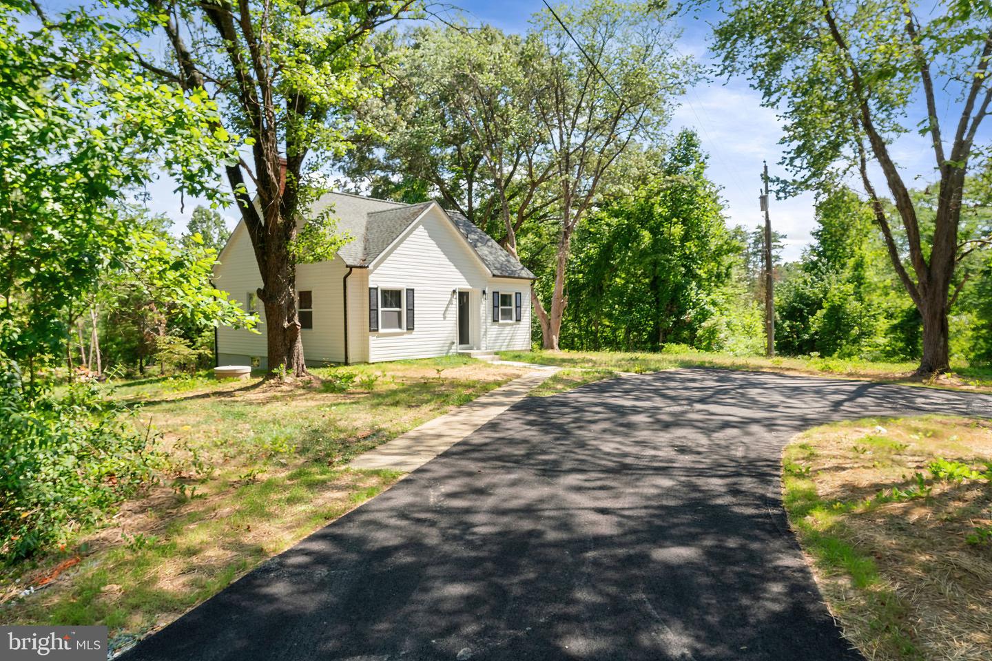 21 REIDS RD, STAFFORD, Virginia 22554, 4 Bedrooms Bedrooms, ,2 BathroomsBathrooms,Residential,For sale,21 REIDS RD,VAST2044478 MLS # VAST2044478