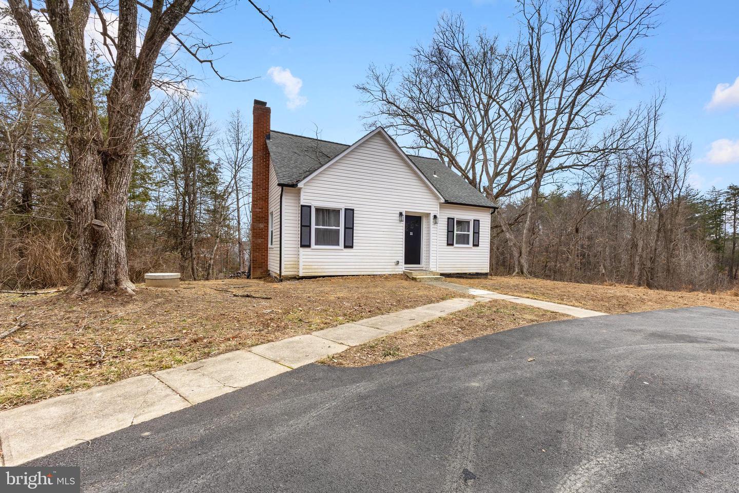 21 REIDS RD, STAFFORD, Virginia 22554, 4 Bedrooms Bedrooms, ,2 BathroomsBathrooms,Residential,For sale,21 REIDS RD,VAST2044478 MLS # VAST2044478