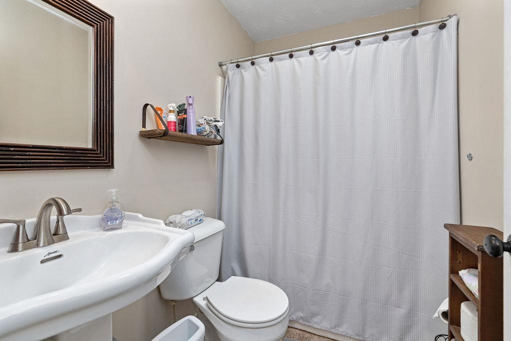 149 CHINA CLAY RD, STUARTS DRAFT, Virginia 24477, 3 Bedrooms Bedrooms, ,2 BathroomsBathrooms,Residential,149 CHINA CLAY RD,673693 MLS # 673693