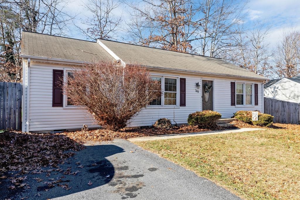 149 CHINA CLAY RD, STUARTS DRAFT, Virginia 24477, 3 Bedrooms Bedrooms, ,2 BathroomsBathrooms,Residential,149 CHINA CLAY RD,673693 MLS # 673693