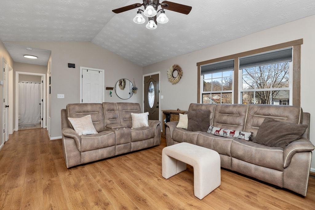 149 CHINA CLAY RD, STUARTS DRAFT, Virginia 24477, 3 Bedrooms Bedrooms, ,2 BathroomsBathrooms,Residential,149 CHINA CLAY RD,673693 MLS # 673693