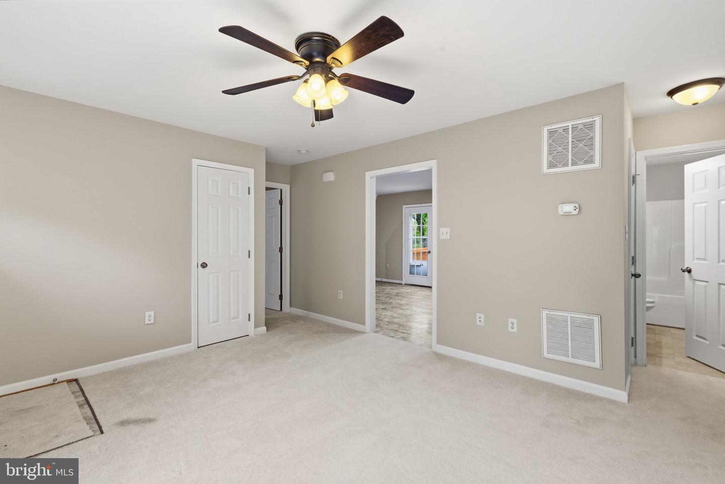 139 WAMBACH CT, FRONT ROYAL, Virginia 22630, 3 Bedrooms Bedrooms, 8 Rooms Rooms,2 BathroomsBathrooms,Residential,For sale,139 WAMBACH CT,VAWR2012876 MLS # VAWR2012876