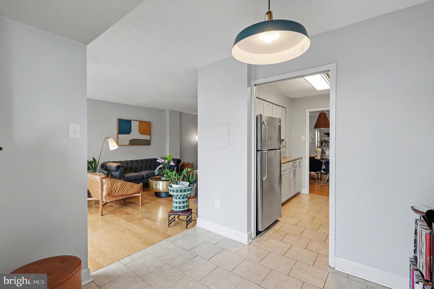 5300 HOLMES RUN PKWY #615, ALEXANDRIA, Virginia 22304, 3 Bedrooms Bedrooms, ,2 BathroomsBathrooms,Residential,For sale,5300 HOLMES RUN PKWY #615,VAAX2052166 MLS # VAAX2052166