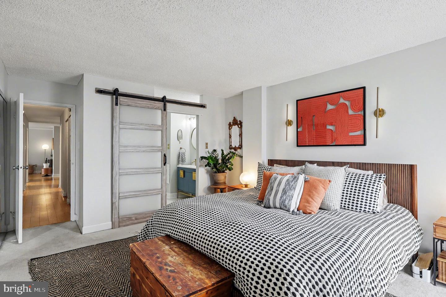 5300 HOLMES RUN PKWY #615, ALEXANDRIA, Virginia 22304, 3 Bedrooms Bedrooms, ,2 BathroomsBathrooms,Residential,For sale,5300 HOLMES RUN PKWY #615,VAAX2052166 MLS # VAAX2052166