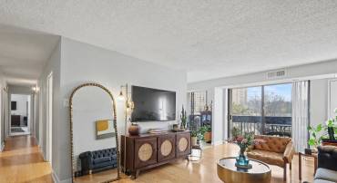 5300 HOLMES RUN PKWY #615, ALEXANDRIA, Virginia 22304, 3 Bedrooms Bedrooms, ,2 BathroomsBathrooms,Residential,For sale,5300 HOLMES RUN PKWY #615,VAAX2052166 MLS # VAAX2052166