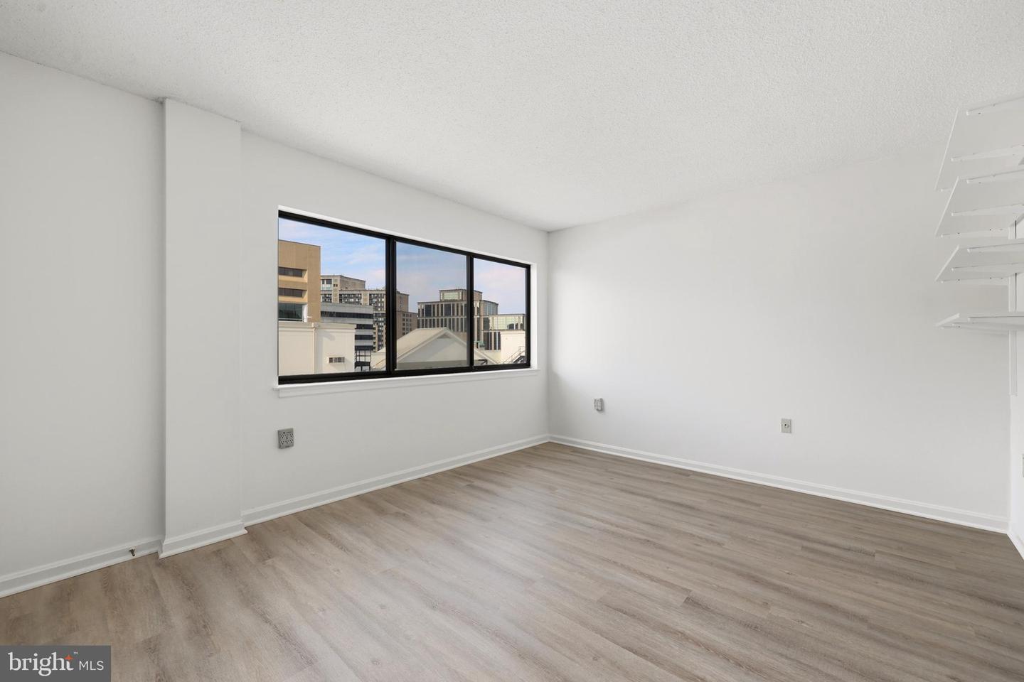 1301 N COURTHOUSE RD #1205, ARLINGTON, Virginia 22201, 1 Bedroom Bedrooms, ,1 BathroomBathrooms,Residential,For sale,1301 N COURTHOUSE RD #1205,VAAR2066864 MLS # VAAR2066864