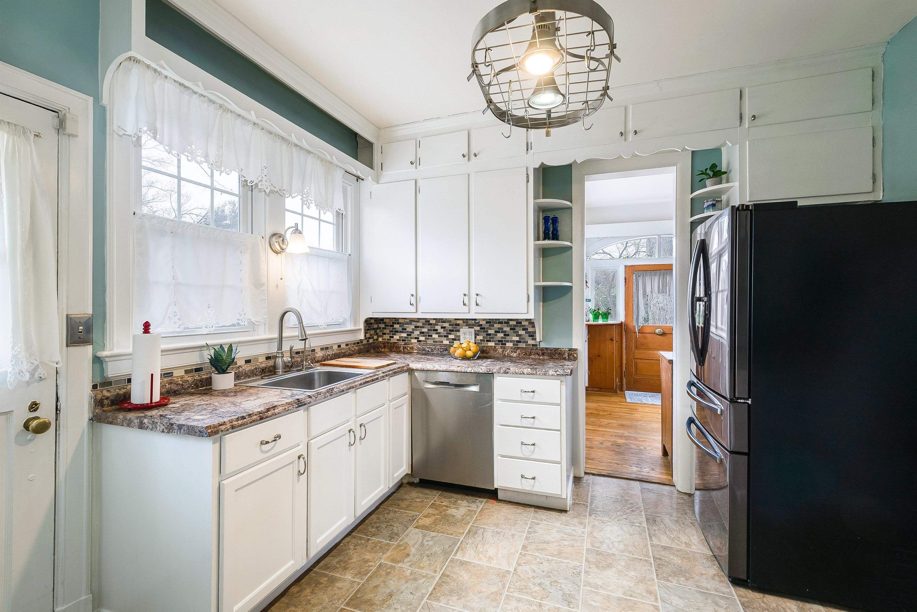 701 ROSSER AVE, WAYNESBORO, Virginia 22980, 4 Bedrooms Bedrooms, ,1 BathroomBathrooms,Residential,701 ROSSER AVE,673707 MLS # 673707 701 ROSSER AVE, WAYNESBORO, Virginia 22980, 4 Bedrooms Bedrooms, ,1 BathroomBathrooms,Residential,701 ROSSER AVE,673707 MLS # 673707