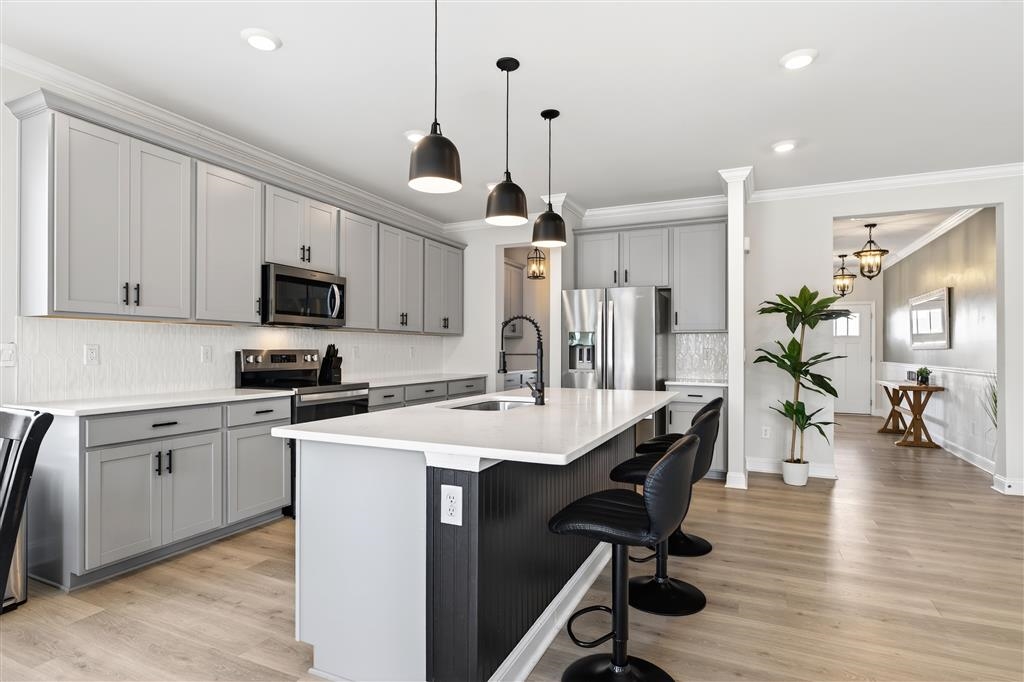 20 AVONWOODS CT, STAUNTON, Virginia 24401, 4 Bedrooms Bedrooms, ,3 BathroomsBathrooms,Residential,20 AVONWOODS CT,673712 MLS # 673712