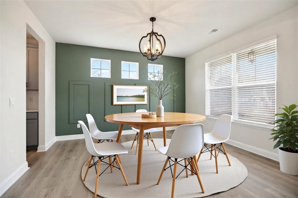 20 AVONWOODS CT, STAUNTON, Virginia 24401, 4 Bedrooms Bedrooms, ,3 BathroomsBathrooms,Residential,20 AVONWOODS CT,673712 MLS # 673712