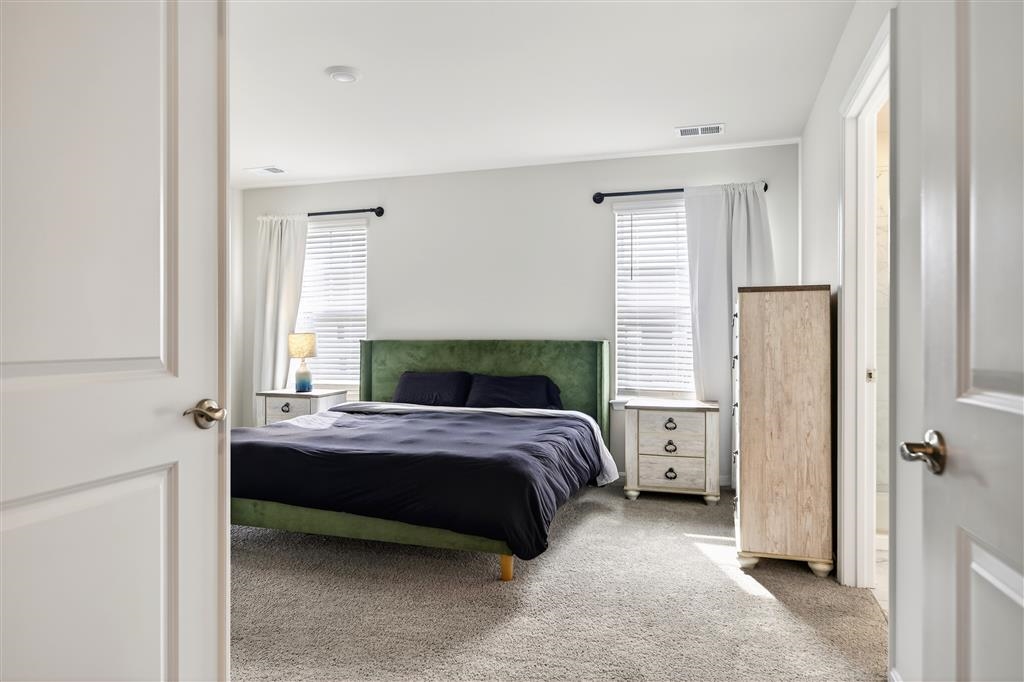 20 AVONWOODS CT, STAUNTON, Virginia 24401, 4 Bedrooms Bedrooms, ,3 BathroomsBathrooms,Residential,20 AVONWOODS CT,673712 MLS # 673712