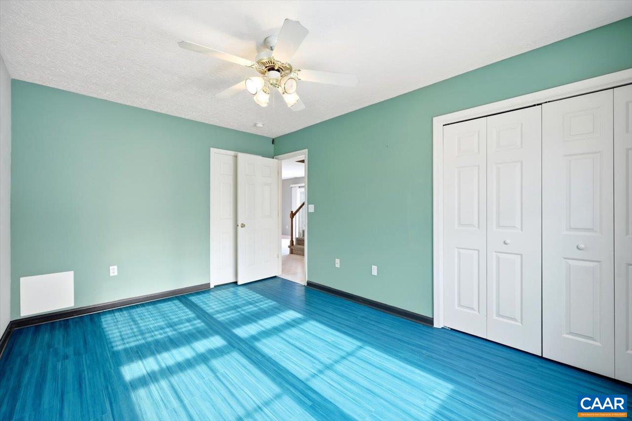 212 INGLECRESS RD, WAYNESBORO, Virginia 22980, 3 Bedrooms Bedrooms, ,2 BathroomsBathrooms,Residential,212 INGLECRESS RD,673714 MLS # 673714