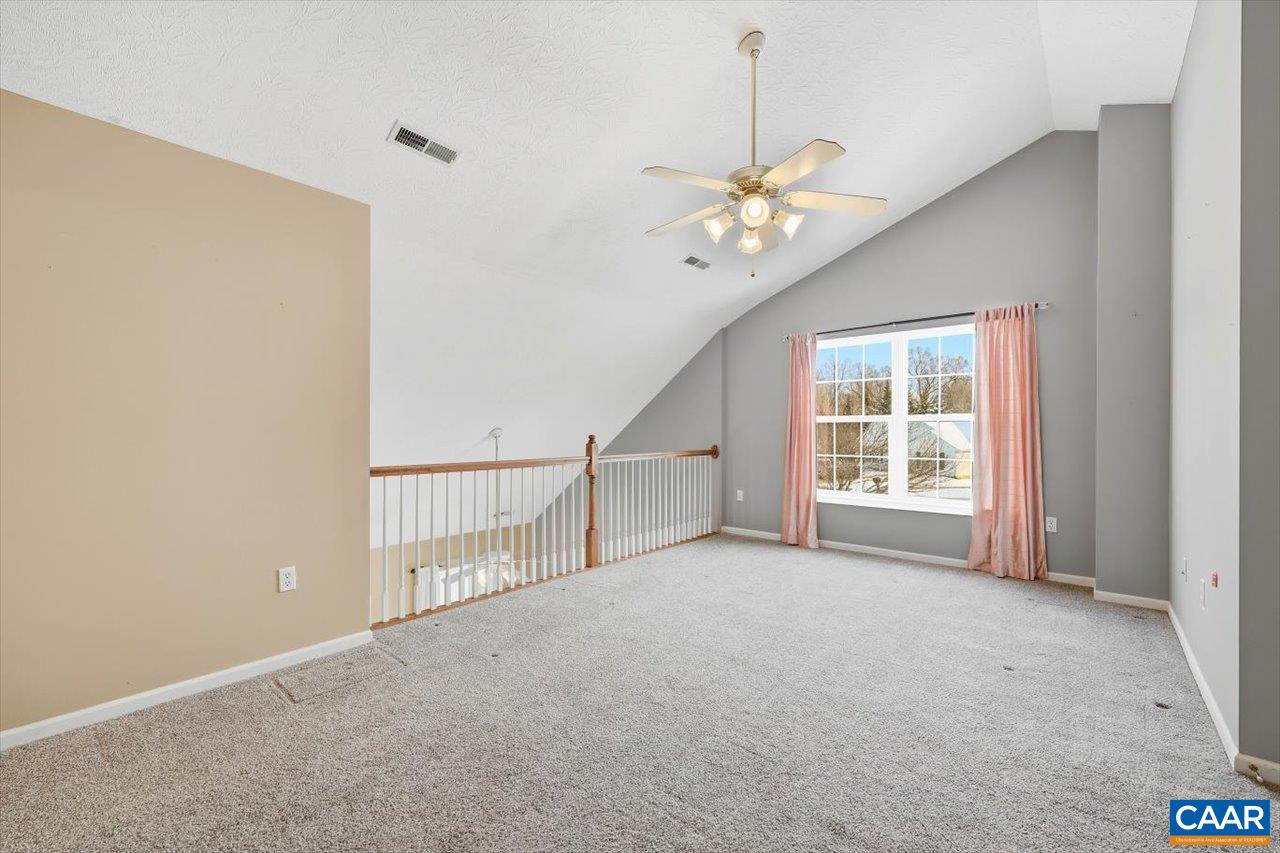 212 INGLECRESS RD, WAYNESBORO, Virginia 22980, 3 Bedrooms Bedrooms, ,2 BathroomsBathrooms,Residential,212 INGLECRESS RD,673714 MLS # 673714