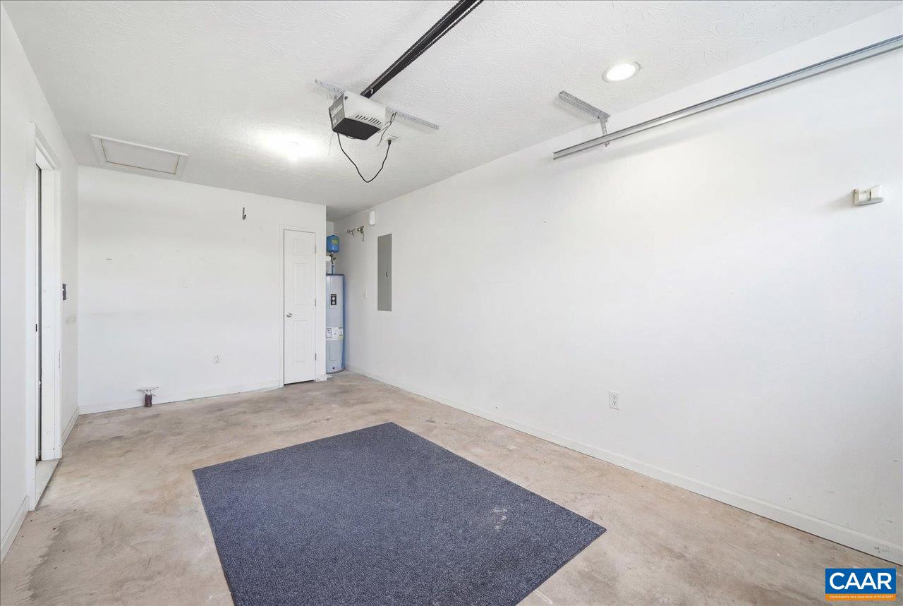 212 INGLECRESS RD, WAYNESBORO, Virginia 22980, 3 Bedrooms Bedrooms, ,2 BathroomsBathrooms,Residential,212 INGLECRESS RD,673714 MLS # 673714