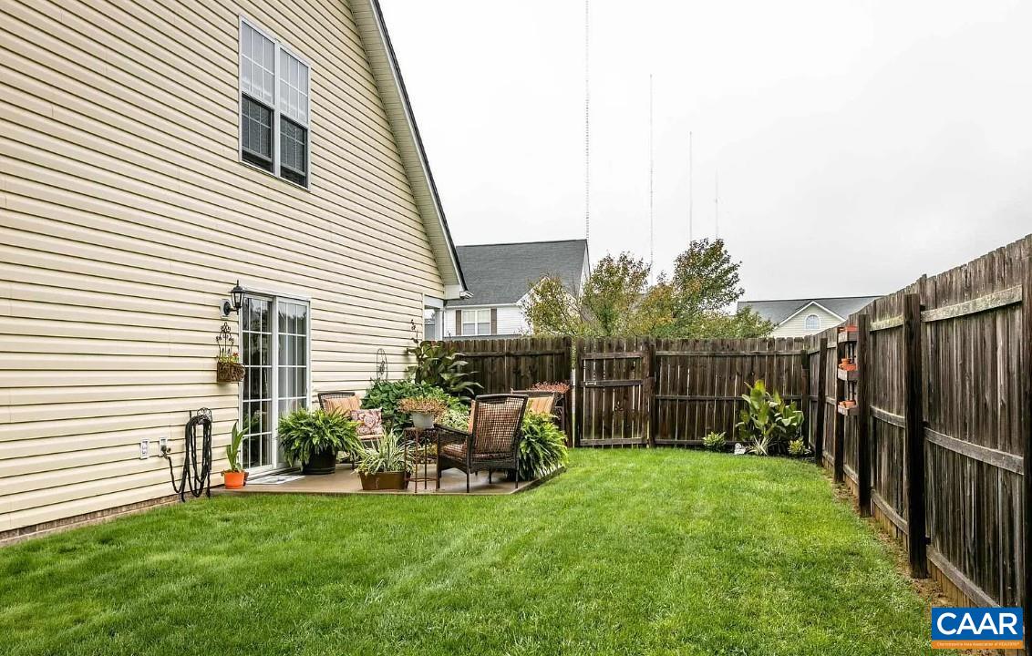 212 INGLECRESS RD, WAYNESBORO, Virginia 22980, 3 Bedrooms Bedrooms, ,2 BathroomsBathrooms,Residential,212 INGLECRESS RD,673714 MLS # 673714