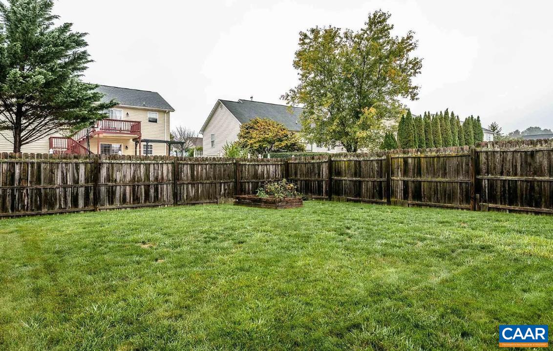 212 INGLECRESS RD, WAYNESBORO, Virginia 22980, 3 Bedrooms Bedrooms, ,2 BathroomsBathrooms,Residential,212 INGLECRESS RD,673714 MLS # 673714