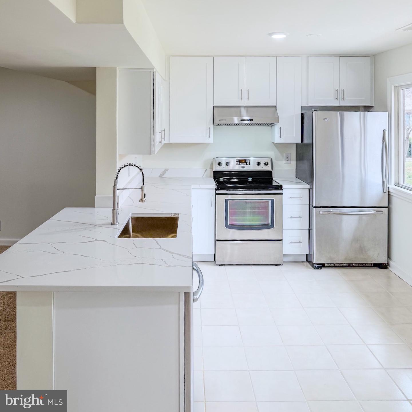 2437 GLENGYLE DR #222, VIENNA, Virginia 22181, 3 Bedrooms Bedrooms, ,2 BathroomsBathrooms,Residential,For sale,2437 GLENGYLE DR #222,VAFX2282754 MLS # VAFX2282754