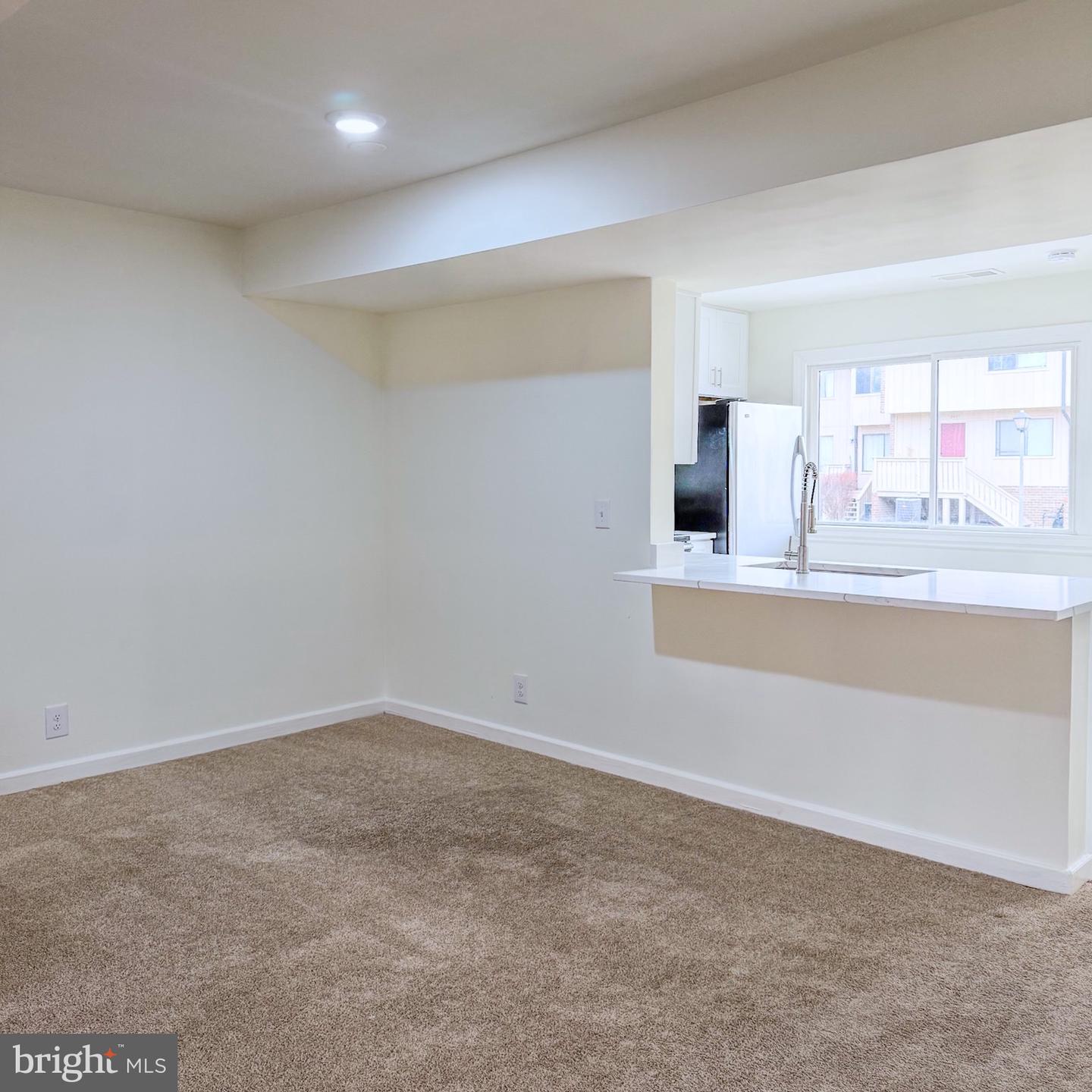 2437 GLENGYLE DR #222, VIENNA, Virginia 22181, 3 Bedrooms Bedrooms, ,2 BathroomsBathrooms,Residential,For sale,2437 GLENGYLE DR #222,VAFX2282754 MLS # VAFX2282754