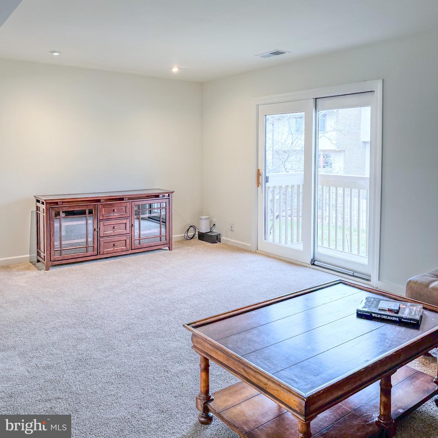 2437 GLENGYLE DR #222, VIENNA, Virginia 22181, 3 Bedrooms Bedrooms, ,2 BathroomsBathrooms,Residential,For sale,2437 GLENGYLE DR #222,VAFX2282754 MLS # VAFX2282754