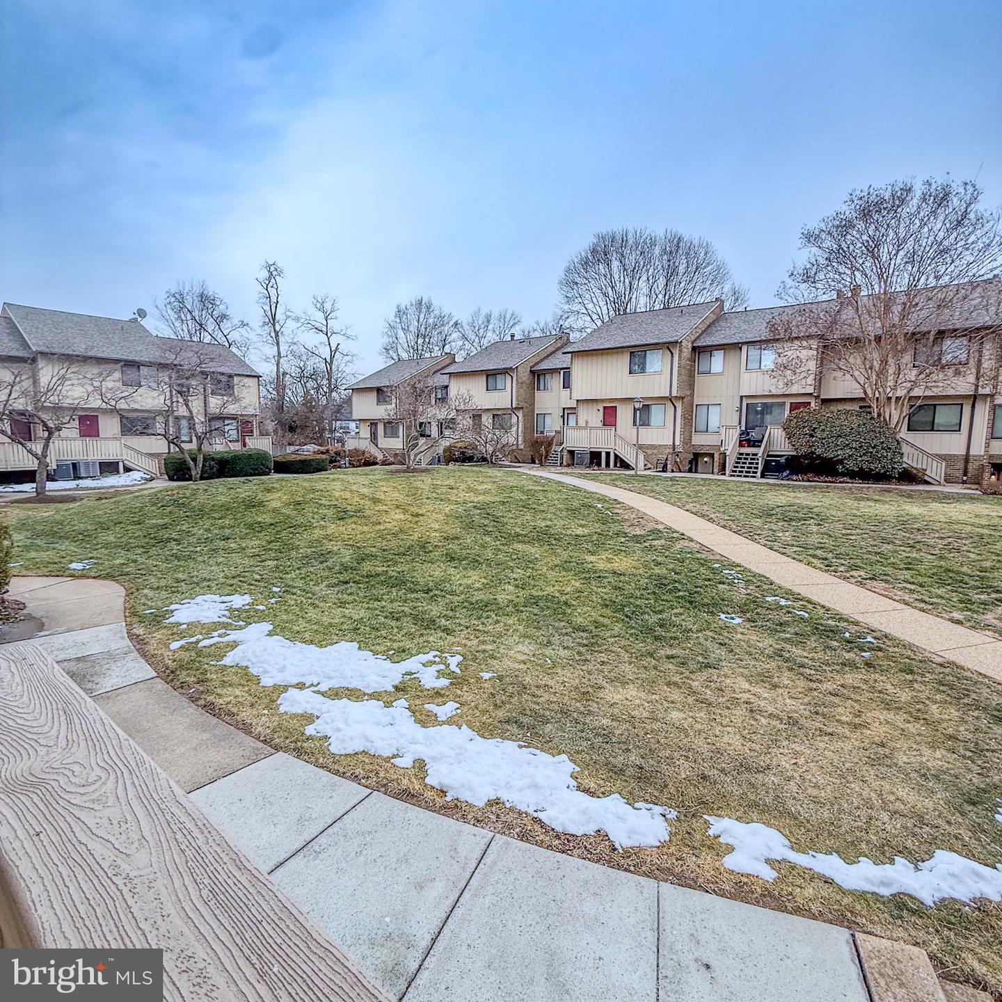 2437 GLENGYLE DR #222, VIENNA, Virginia 22181, 3 Bedrooms Bedrooms, ,2 BathroomsBathrooms,Residential,For sale,2437 GLENGYLE DR #222,VAFX2282754 MLS # VAFX2282754