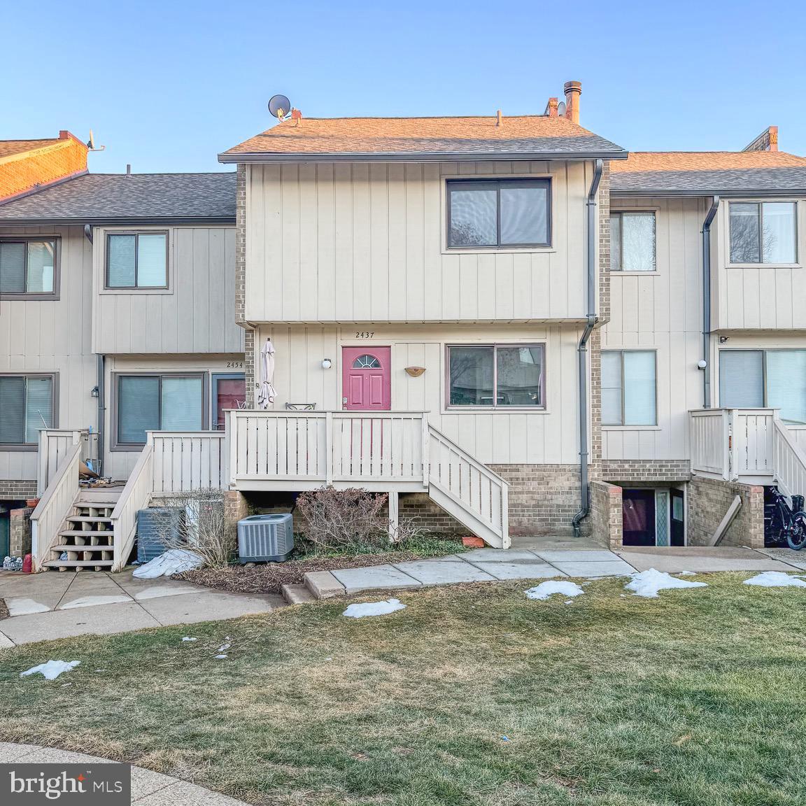 2437 GLENGYLE DR #222, VIENNA, Virginia 22181, 3 Bedrooms Bedrooms, ,2 BathroomsBathrooms,Residential,For sale,2437 GLENGYLE DR #222,VAFX2282754 MLS # VAFX2282754