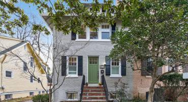 3612 34TH ST NW, WASHINGTON, District Of Columbia 20008, 4 Bedrooms Bedrooms, ,2 BathroomsBathrooms,Residential,For sale,3612 34TH ST NW,DCDC2239266 MLS # DCDC2239266