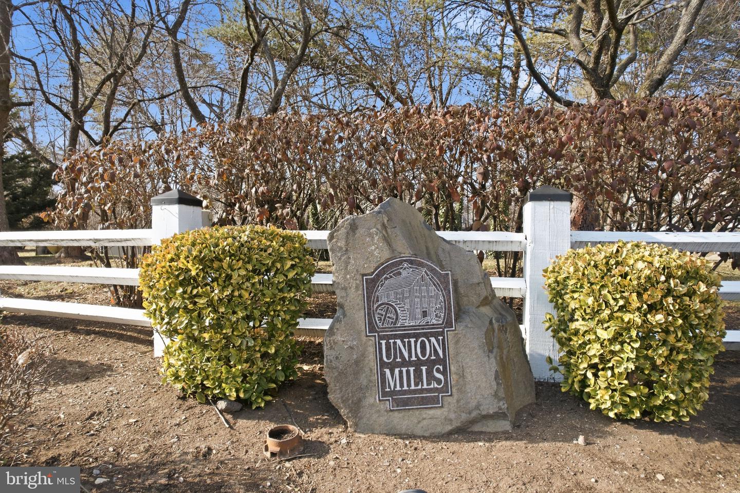 5680 WHITE DOVE LN, CLIFTON, Virginia 20124, 2 Bedrooms Bedrooms, ,3 BathroomsBathrooms,Residential,For sale,5680 WHITE DOVE LN,VAFX2283768 MLS # VAFX2283768