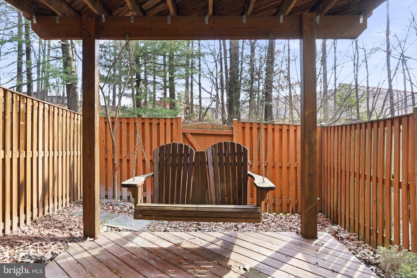 5680 WHITE DOVE LN, CLIFTON, Virginia 20124, 2 Bedrooms Bedrooms, ,3 BathroomsBathrooms,Residential,For sale,5680 WHITE DOVE LN,VAFX2283768 MLS # VAFX2283768