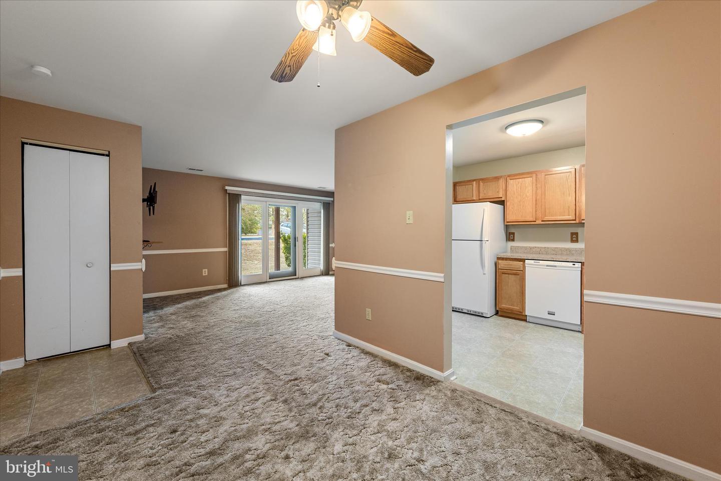 113-2 TIMBERLAKE TER #2, STEPHENS CITY, Virginia 22655, 2 Bedrooms Bedrooms, ,2 BathroomsBathrooms,Residential,For sale,113-2 TIMBERLAKE TER #2,VAFV2038726 MLS # VAFV2038726