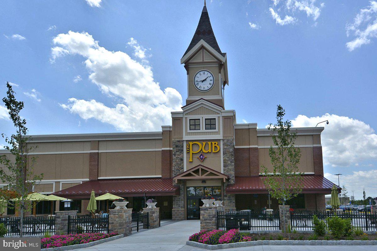 6127 OLIVET DR, ALEXANDRIA, Virginia 22315, 3 Bedrooms Bedrooms, ,2 BathroomsBathrooms,Residential,For sale,6127 OLIVET DR,VAFX2285162 MLS # VAFX2285162