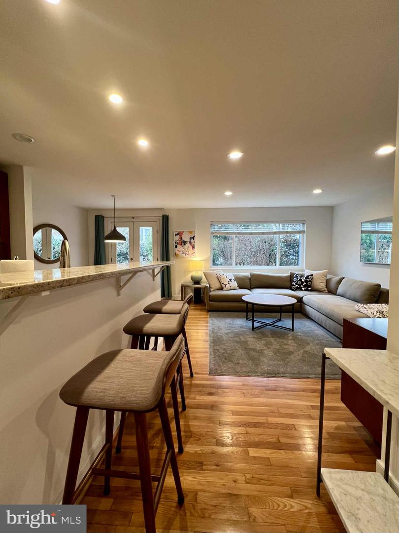 4118 18TH RD N, ARLINGTON, Virginia 22207, 5 Bedrooms Bedrooms, ,3 BathroomsBathrooms,Residential,For sale,4118 18TH RD N,VAAR2067848 MLS # VAAR2067848 4118 18TH RD N, ARLINGTON, Virginia 22207, 5 Bedrooms Bedrooms, ,3 BathroomsBathrooms,Residential,For sale,4118 18TH RD N,VAAR2067848 MLS # VAAR2067848