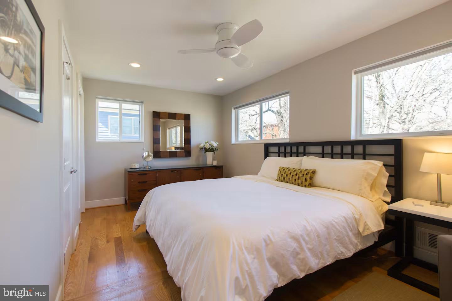 4118 18TH RD N, ARLINGTON, Virginia 22207, 5 Bedrooms Bedrooms, ,3 BathroomsBathrooms,Residential,For sale,4118 18TH RD N,VAAR2067848 MLS # VAAR2067848 4118 18TH RD N, ARLINGTON, Virginia 22207, 5 Bedrooms Bedrooms, ,3 BathroomsBathrooms,Residential,For sale,4118 18TH RD N,VAAR2067848 MLS # VAAR2067848