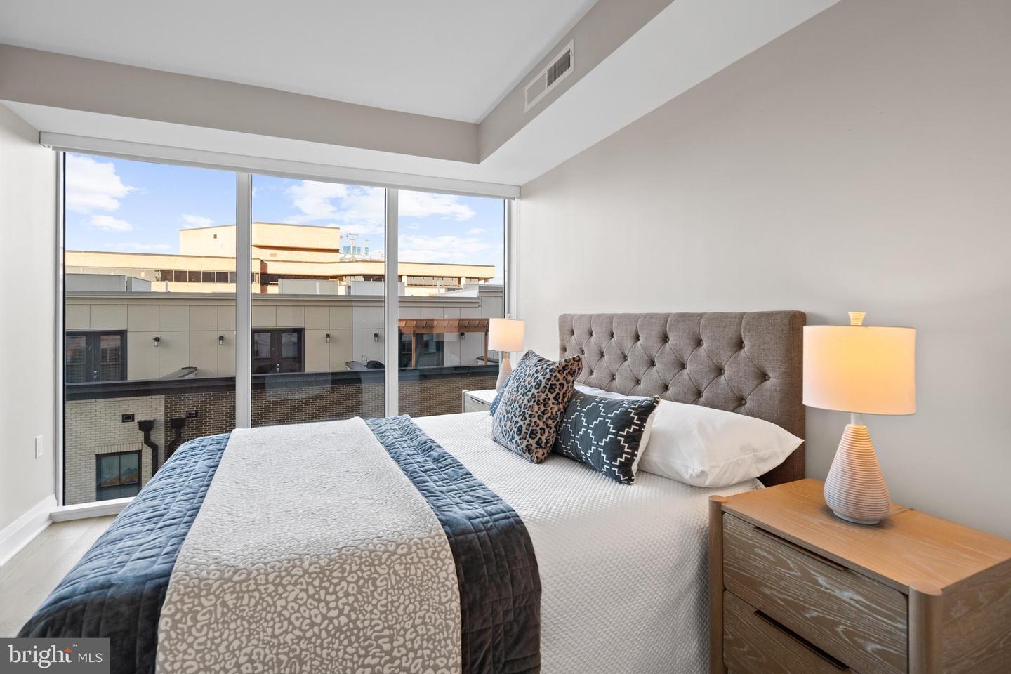 925 N FAIRFAX ST #406, ALEXANDRIA, Virginia 22314, 2 Bedrooms Bedrooms, ,1 BathroomBathrooms,Residential,For sale,925 N FAIRFAX ST #406,VAAX2053272 MLS # VAAX2053272