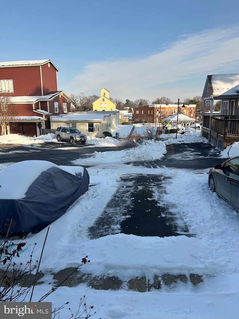 110 W O ST, PURCELLVILLE, Virginia 20132, 2 Bedrooms Bedrooms, ,1 BathroomBathrooms,Residential,For sale,110 W O ST,VALO2114746 MLS # VALO2114746