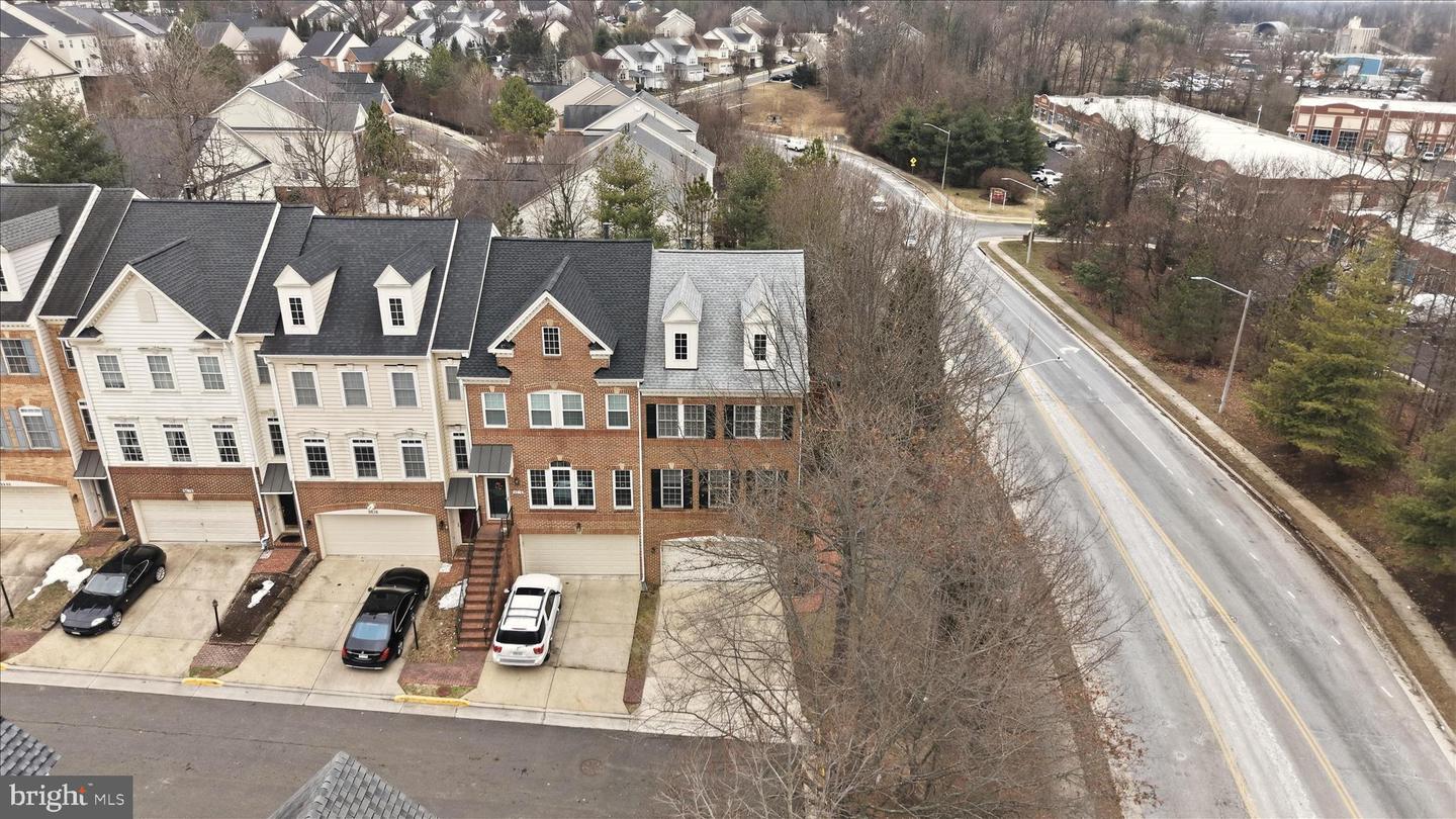 9632 POTTERS HILL CIR, LORTON, Virginia 22079, 3 Bedrooms Bedrooms, ,2 BathroomsBathrooms,Residential,For sale,9632 POTTERS HILL CIR,VAFX2288644 MLS # VAFX2288644