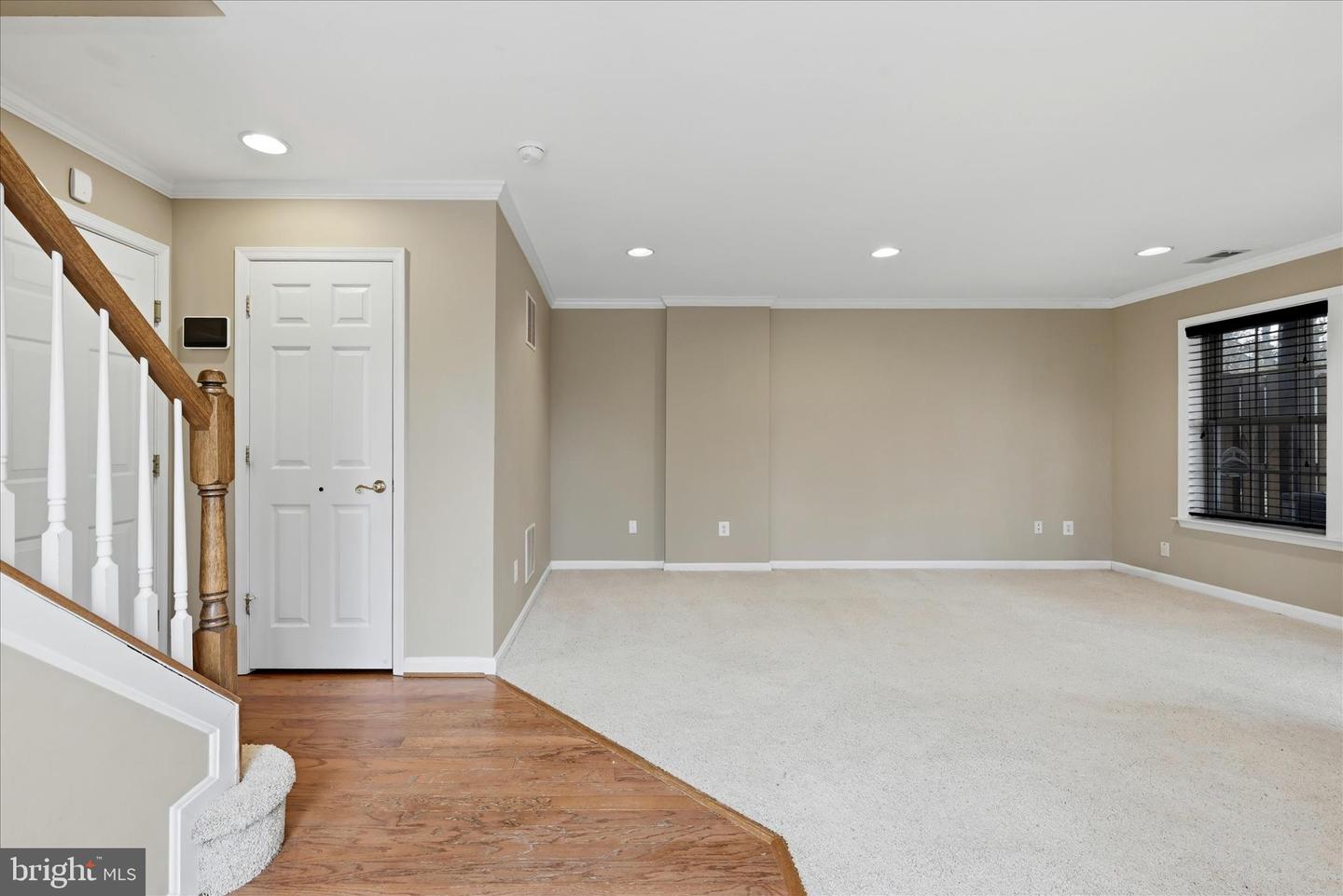 9632 POTTERS HILL CIR, LORTON, Virginia 22079, 3 Bedrooms Bedrooms, ,2 BathroomsBathrooms,Residential,For sale,9632 POTTERS HILL CIR,VAFX2288644 MLS # VAFX2288644