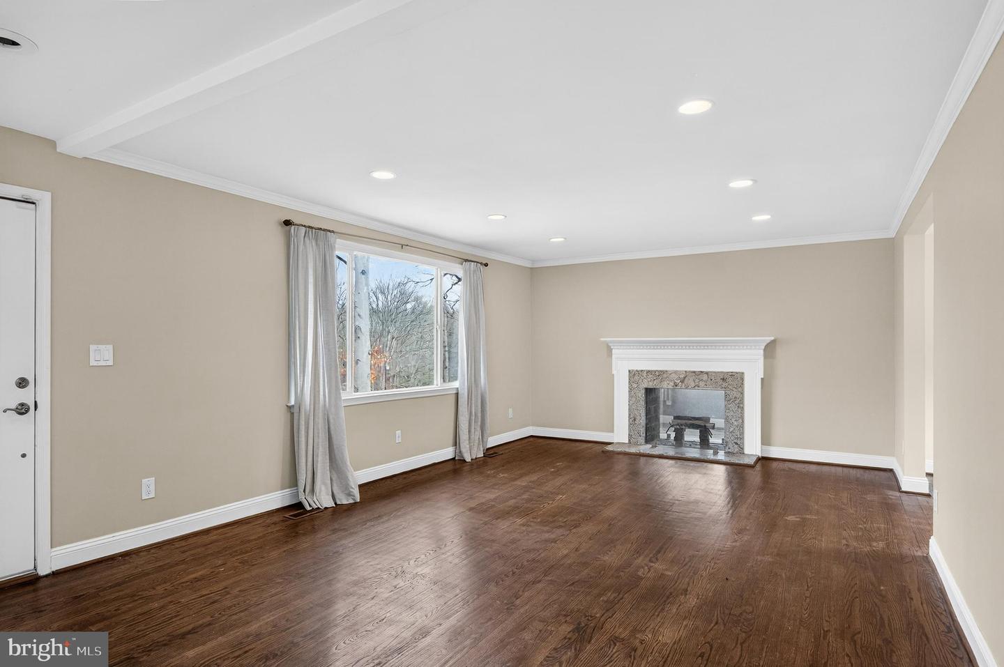 6351 MONTROSE ST, ALEXANDRIA, Virginia 22312, 5 Bedrooms Bedrooms, ,4 BathroomsBathrooms,Residential,For sale,6351 MONTROSE ST,VAFX2288646 MLS # VAFX2288646