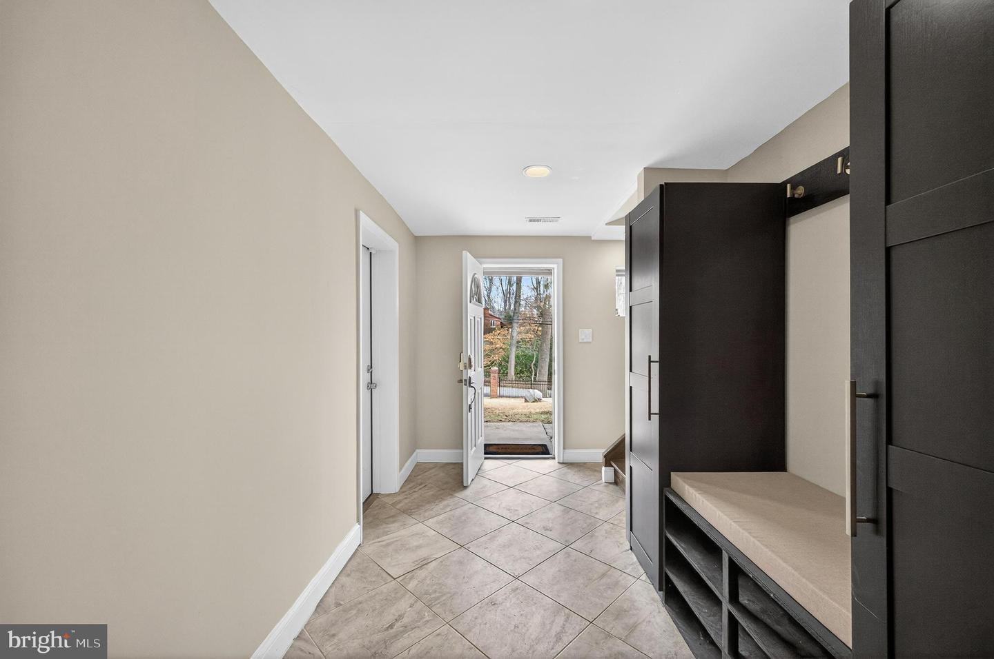 6351 MONTROSE ST, ALEXANDRIA, Virginia 22312, 5 Bedrooms Bedrooms, ,4 BathroomsBathrooms,Residential,For sale,6351 MONTROSE ST,VAFX2288646 MLS # VAFX2288646