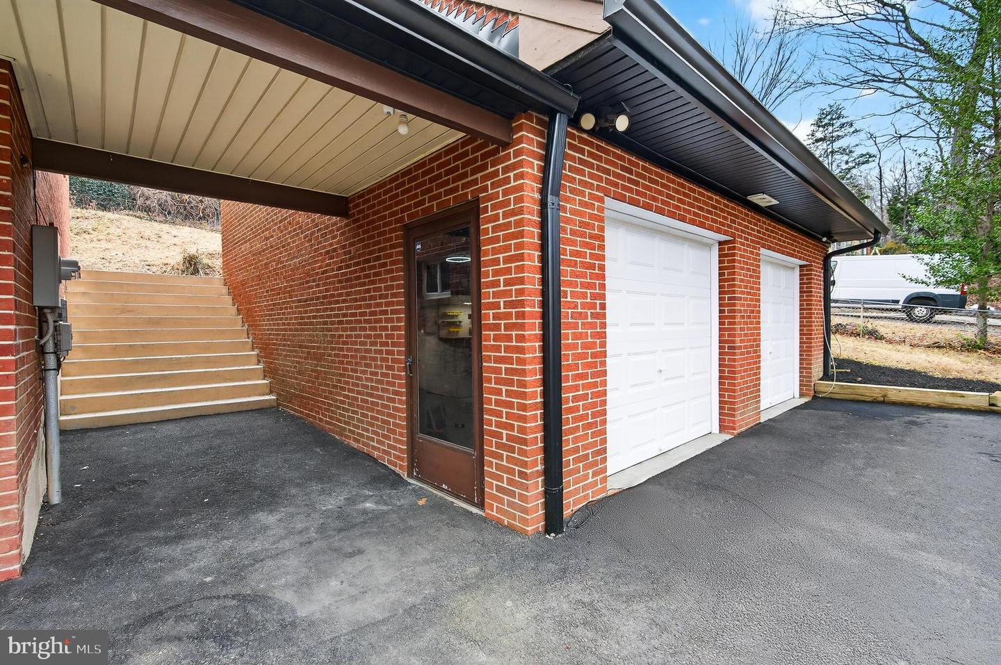 6351 MONTROSE ST, ALEXANDRIA, Virginia 22312, 5 Bedrooms Bedrooms, ,4 BathroomsBathrooms,Residential,For sale,6351 MONTROSE ST,VAFX2288646 MLS # VAFX2288646 6351 MONTROSE ST, ALEXANDRIA, Virginia 22312, 5 Bedrooms Bedrooms, ,4 BathroomsBathrooms,Residential,For sale,6351 MONTROSE ST,VAFX2288646 MLS # VAFX2288646