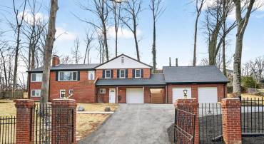 6351 MONTROSE ST, ALEXANDRIA, Virginia 22312, 5 Bedrooms Bedrooms, ,4 BathroomsBathrooms,Residential,For sale,6351 MONTROSE ST,VAFX2288646 MLS # VAFX2288646