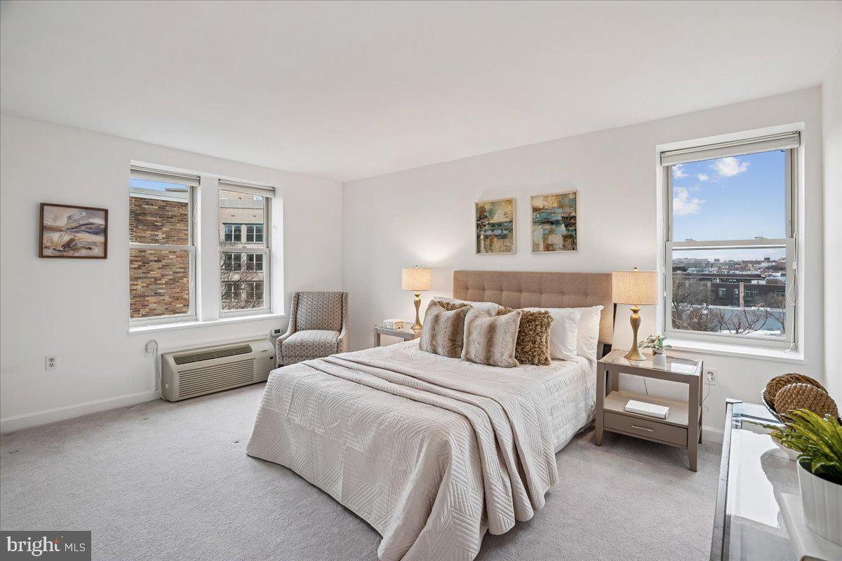 2440 16TH ST NW #521, WASHINGTON, District Of Columbia 20009, 1 Bedroom Bedrooms, ,1 BathroomBathrooms,Residential,For sale,2440 16TH ST NW #521,DCDC2244608 MLS # DCDC2244608