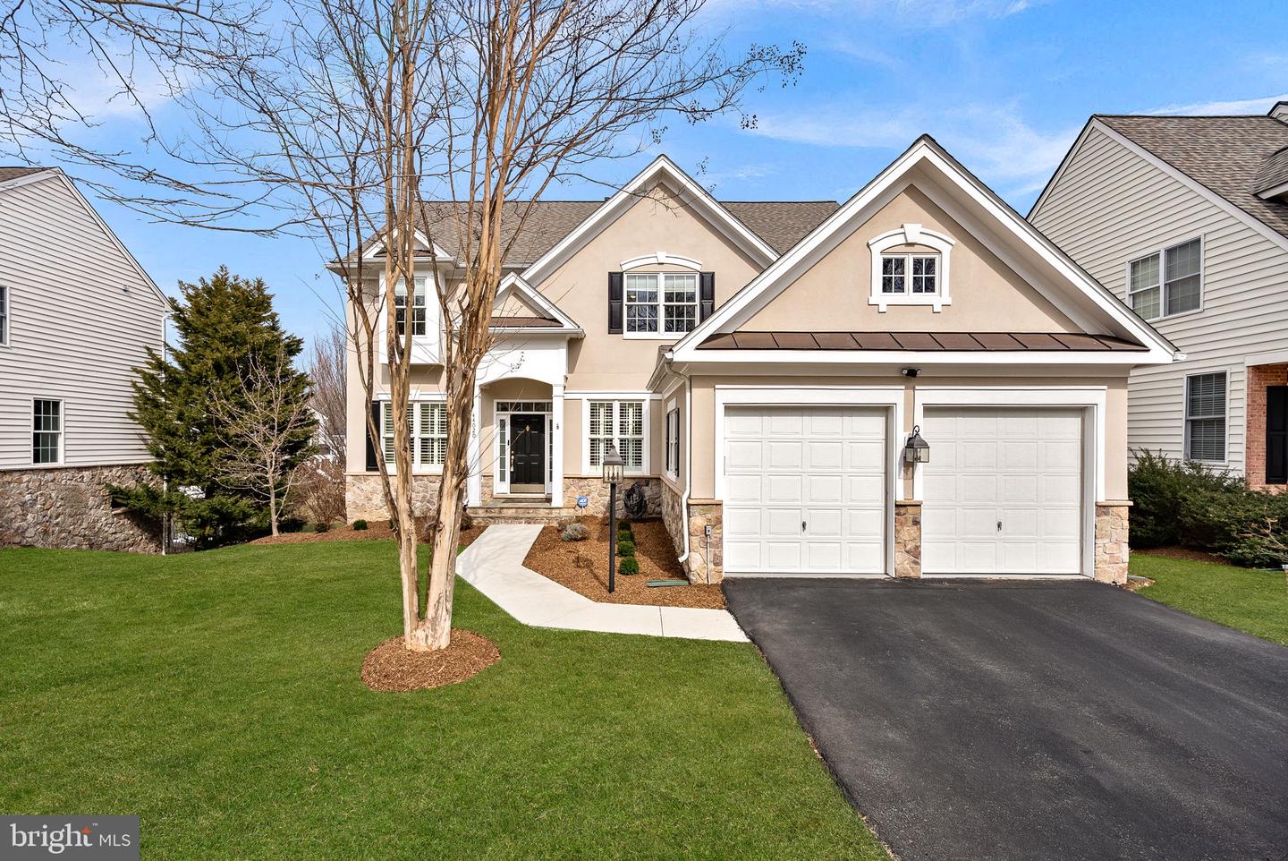 44020 RIVERPOINT DR, LEESBURG, Virginia 20176, 5 Bedrooms Bedrooms, ,4 BathroomsBathrooms,Residential,For sale,44020 RIVERPOINT DR,VALO2115290 MLS # VALO2115290