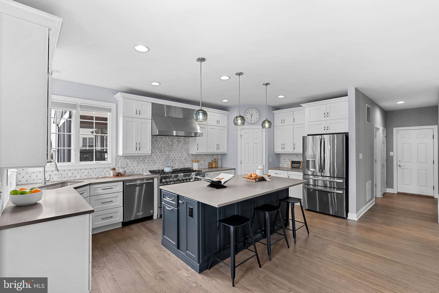 44020 RIVERPOINT DR, LEESBURG, Virginia 20176, 5 Bedrooms Bedrooms, ,4 BathroomsBathrooms,Residential,For sale,44020 RIVERPOINT DR,VALO2115290 MLS # VALO2115290