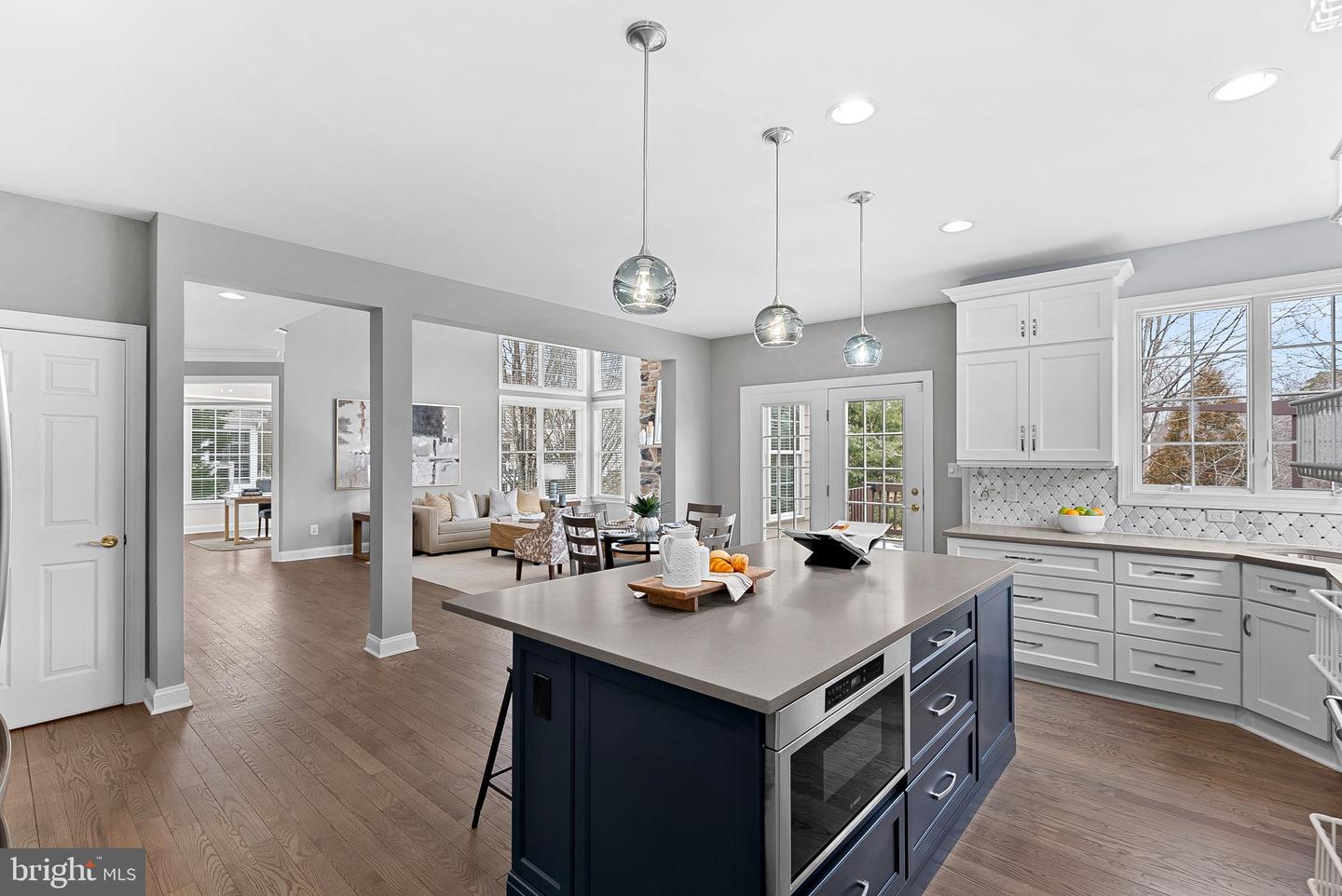 44020 RIVERPOINT DR, LEESBURG, Virginia 20176, 5 Bedrooms Bedrooms, ,4 BathroomsBathrooms,Residential,For sale,44020 RIVERPOINT DR,VALO2115290 MLS # VALO2115290