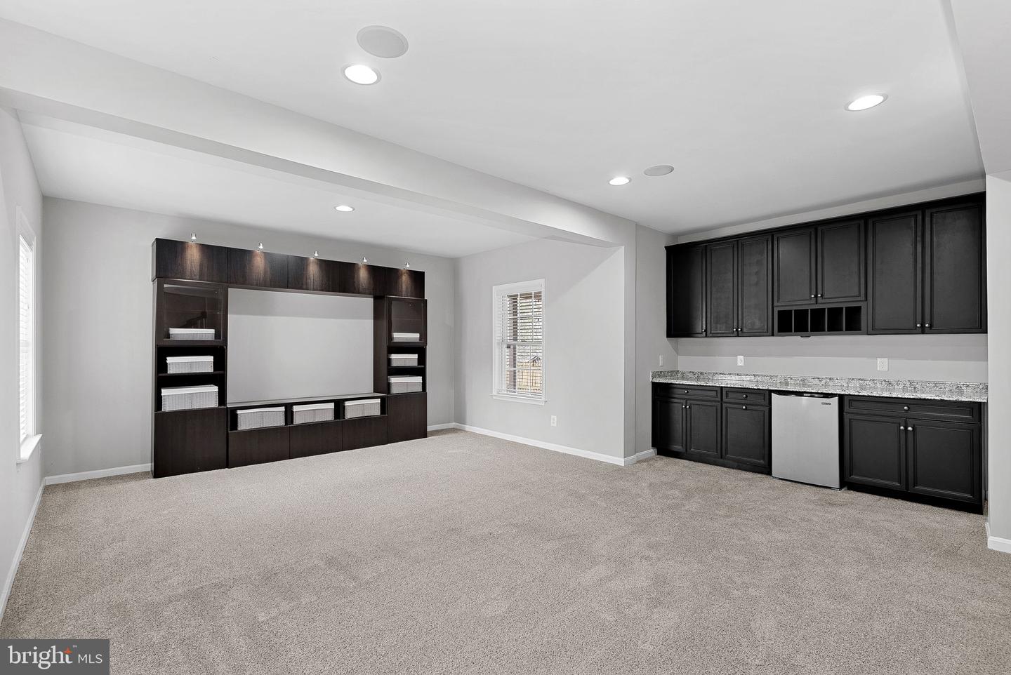 44020 RIVERPOINT DR, LEESBURG, Virginia 20176, 5 Bedrooms Bedrooms, ,4 BathroomsBathrooms,Residential,For sale,44020 RIVERPOINT DR,VALO2115290 MLS # VALO2115290