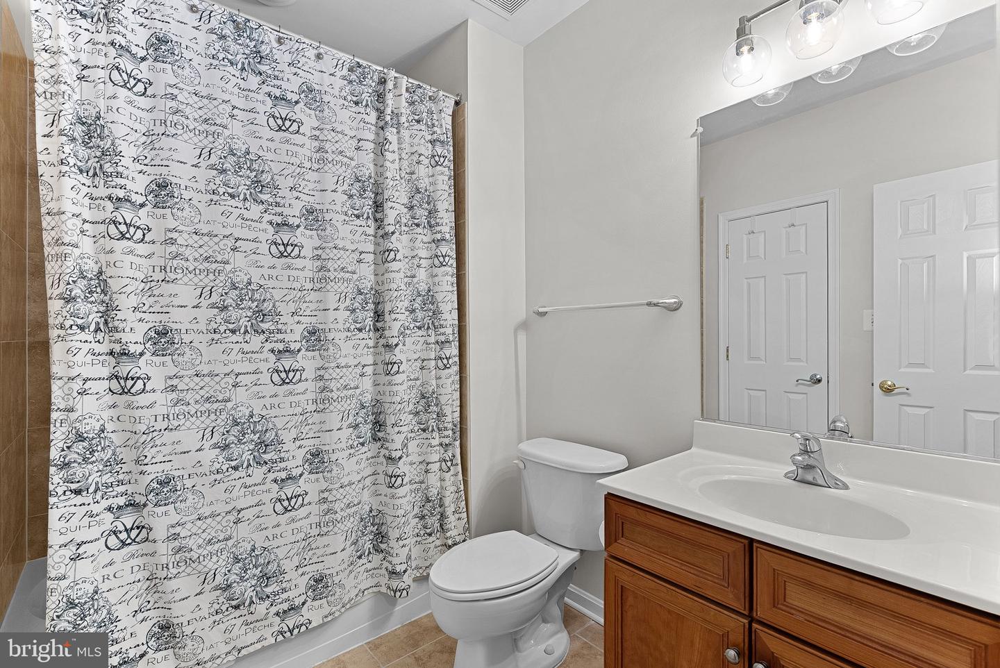 44020 RIVERPOINT DR, LEESBURG, Virginia 20176, 5 Bedrooms Bedrooms, ,4 BathroomsBathrooms,Residential,For sale,44020 RIVERPOINT DR,VALO2115290 MLS # VALO2115290