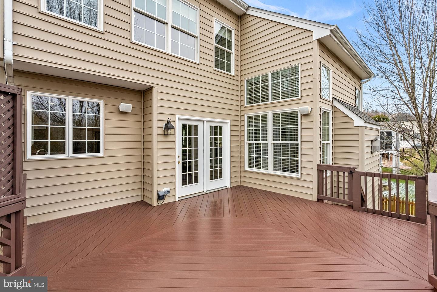 44020 RIVERPOINT DR, LEESBURG, Virginia 20176, 5 Bedrooms Bedrooms, ,4 BathroomsBathrooms,Residential,For sale,44020 RIVERPOINT DR,VALO2115290 MLS # VALO2115290