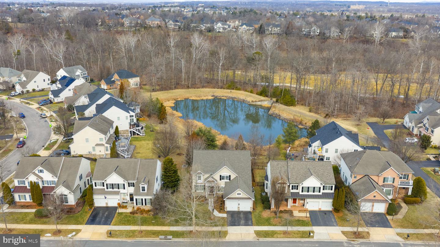 44020 RIVERPOINT DR, LEESBURG, Virginia 20176, 5 Bedrooms Bedrooms, ,4 BathroomsBathrooms,Residential,For sale,44020 RIVERPOINT DR,VALO2115290 MLS # VALO2115290