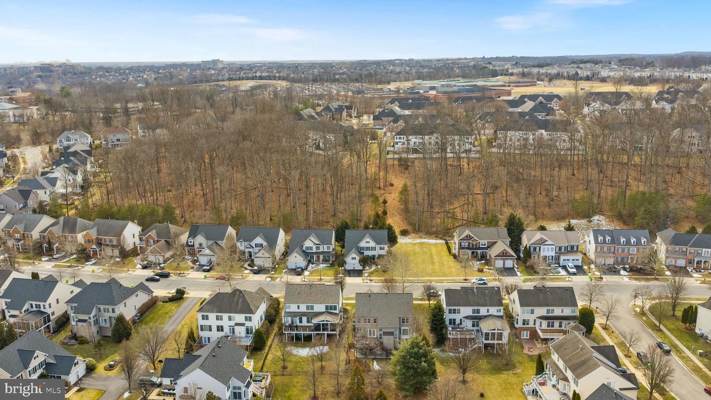 44020 RIVERPOINT DR, LEESBURG, Virginia 20176, 5 Bedrooms Bedrooms, ,4 BathroomsBathrooms,Residential,For sale,44020 RIVERPOINT DR,VALO2115290 MLS # VALO2115290